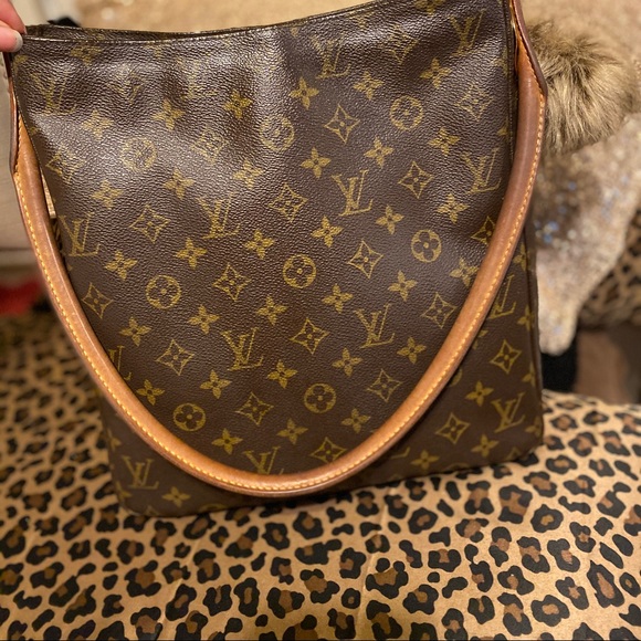 Authentic Louis Vuitton looping GM - Picture 8 of 8
